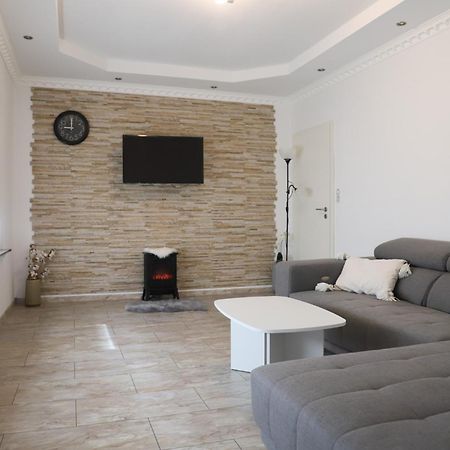 Gemuetliches Familienhaus - Fuehlt Euch Wohl Apartment Олденбург Екстериор снимка