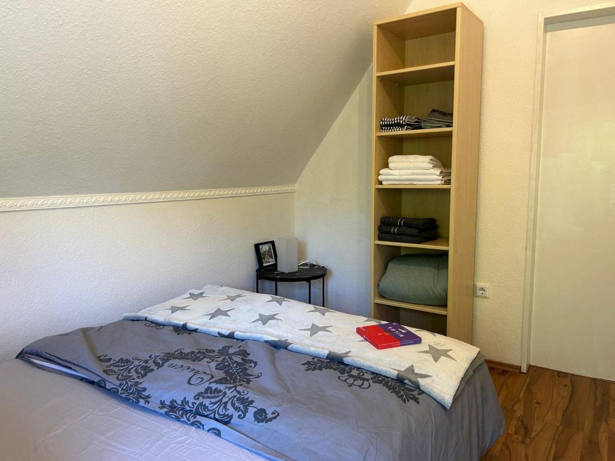 Gemuetliches Familienhaus - Fuehlt Euch Wohl Apartment Олденбург Екстериор снимка