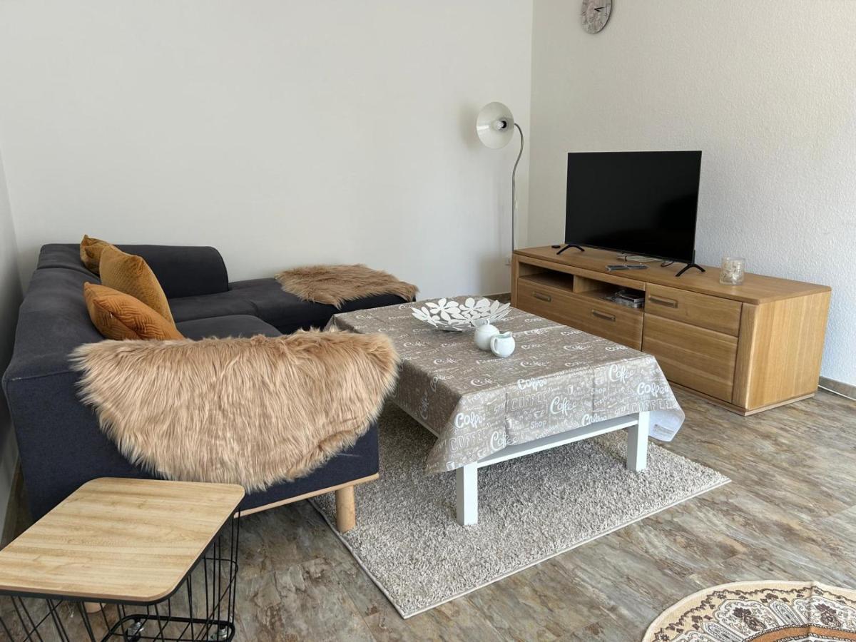 Gemuetliches Familienhaus - Fuehlt Euch Wohl Apartment Олденбург Екстериор снимка