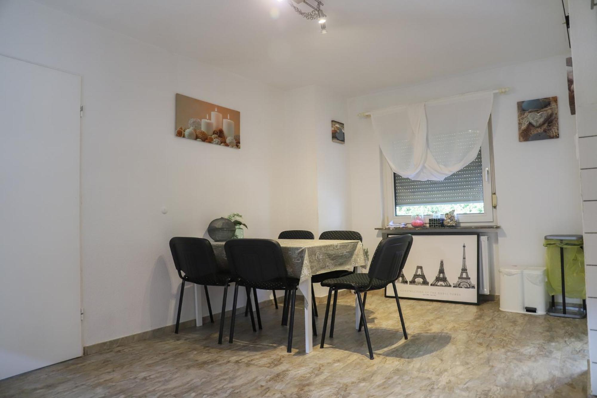 Gemuetliches Familienhaus - Fuehlt Euch Wohl Apartment Олденбург Екстериор снимка